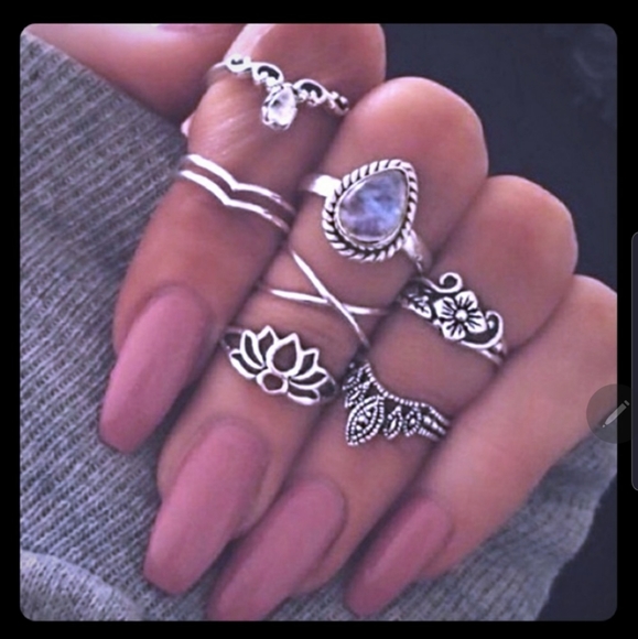 7 Pc Silver Lotus Gem Trendy Ring Set - Picture 1 of 2